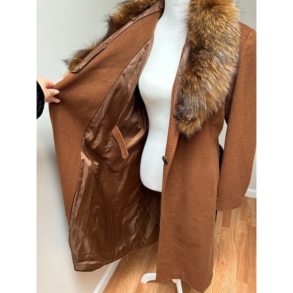 Ellen Tracy Vintage Fur Lined Wool Coat Brown Camel size Medium - Picture 10 of 10